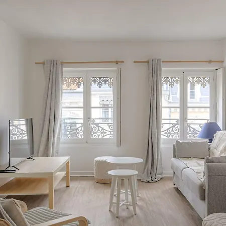 Apartment Spacieux Et A Cordeliers *